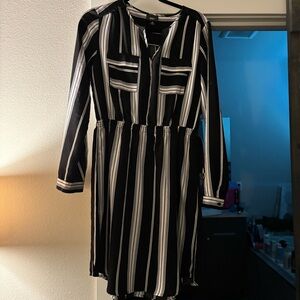 Mossimo Women’s Black & White Striped Midi Dress Belted with Pockets, Small